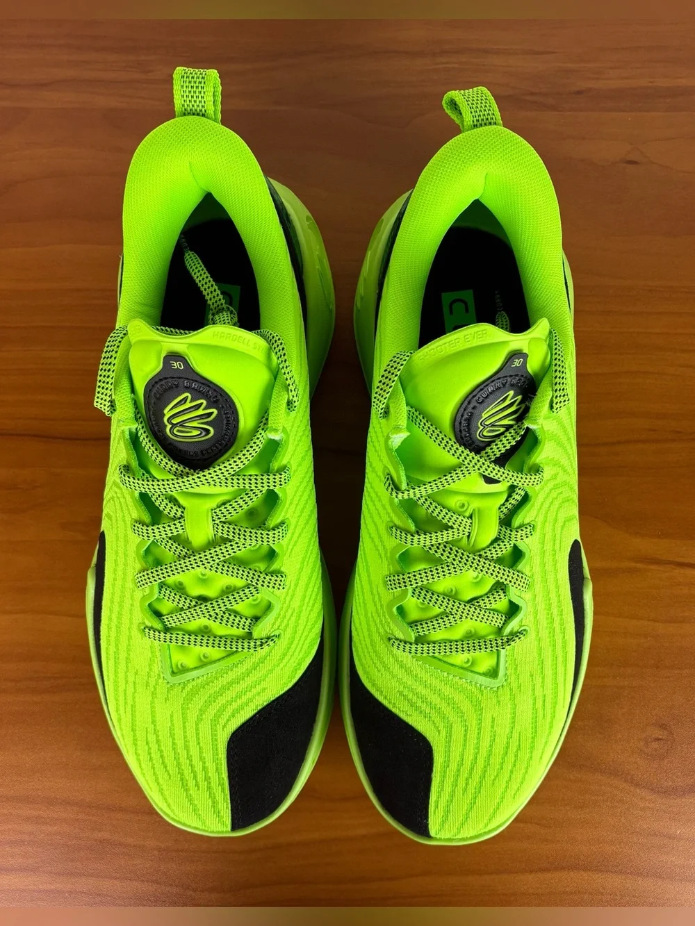 Under Armour Curry Flow 12 Extraterrestrial Basketball Shoes